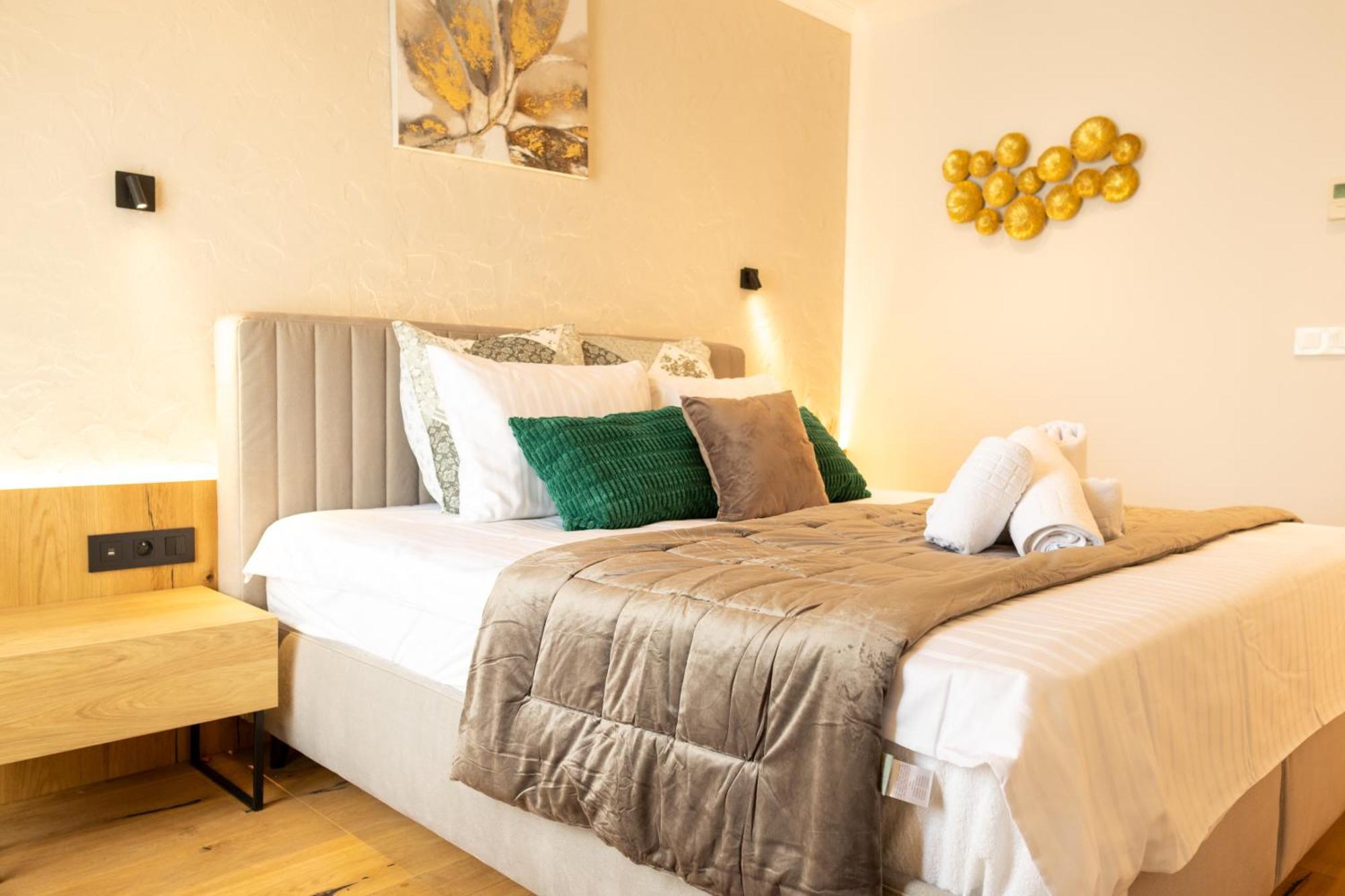 Hotel Particulier Adult Only Les Reveries Du Clos Spa Degustation Et Diner Sur Reservation Помар Екстериор снимка