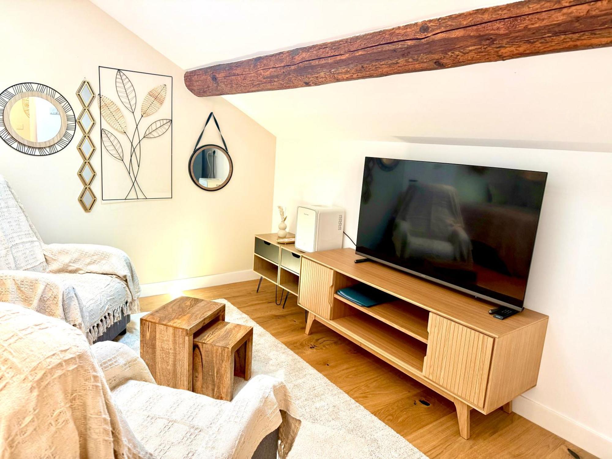 Hotel Particulier Adult Only Les Reveries Du Clos Spa Degustation Et Diner Sur Reservation Помар Екстериор снимка
